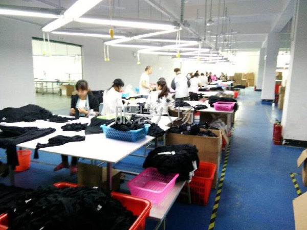 江西信豐實(shí)力服裝工廠，誠尋優(yōu)質(zhì)服裝服飾零售客戶共謀發(fā)展